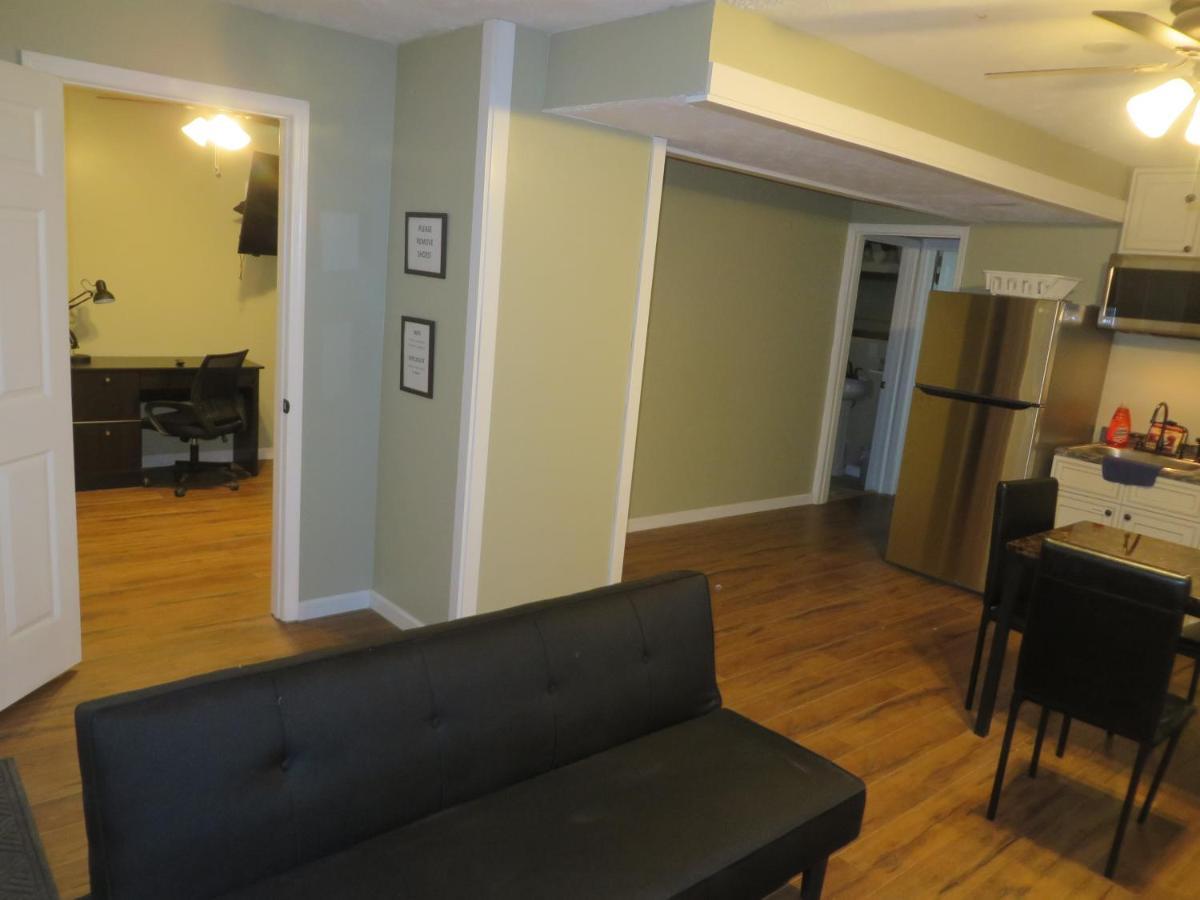 5 Star Atlanta Harsfield Guesthouse 大学公园 外观 照片